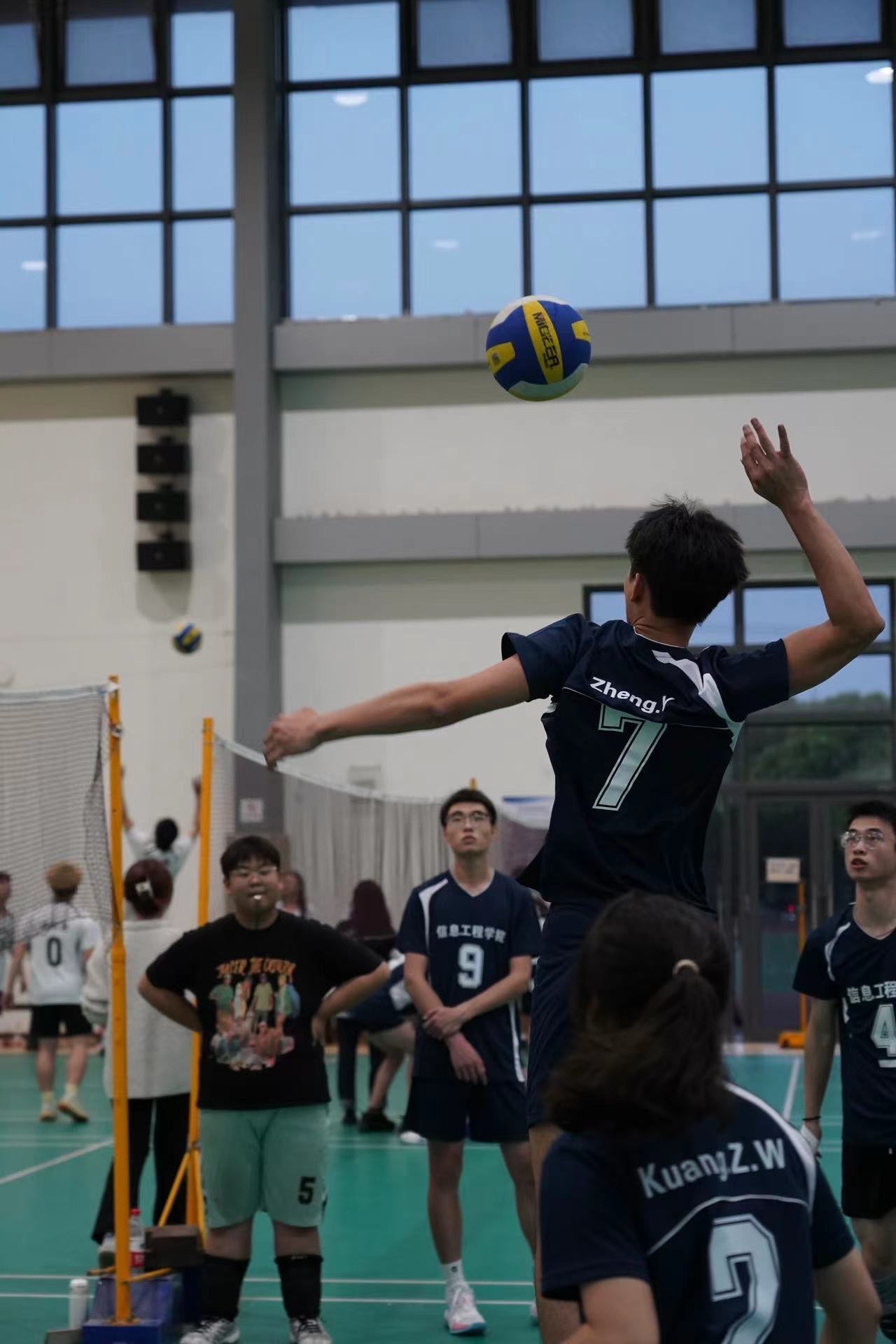 中国计量大学第37届“计量杯”排球比赛